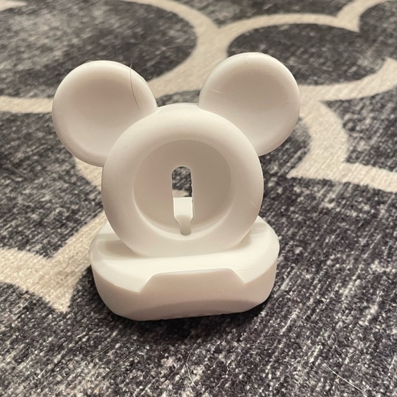 2/$10 Apple Watch iwatch Silicone Docking Station Stand Disney theme Mickey - Picture 6 of 11